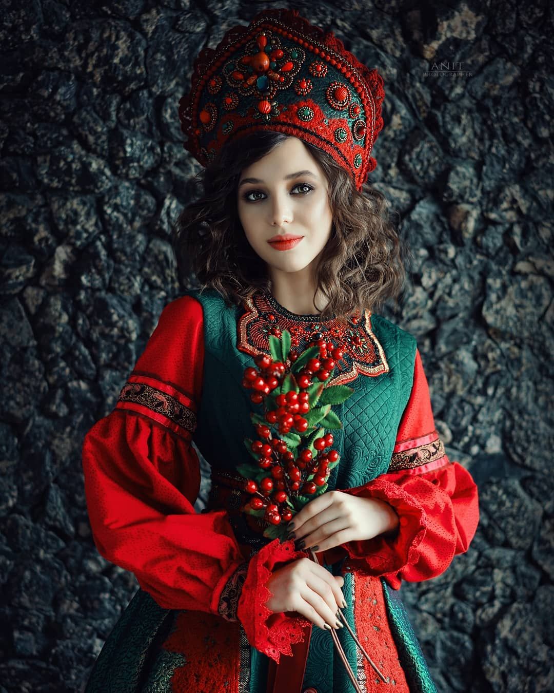 Nude girl Women in Slavic costumes in Weihai
