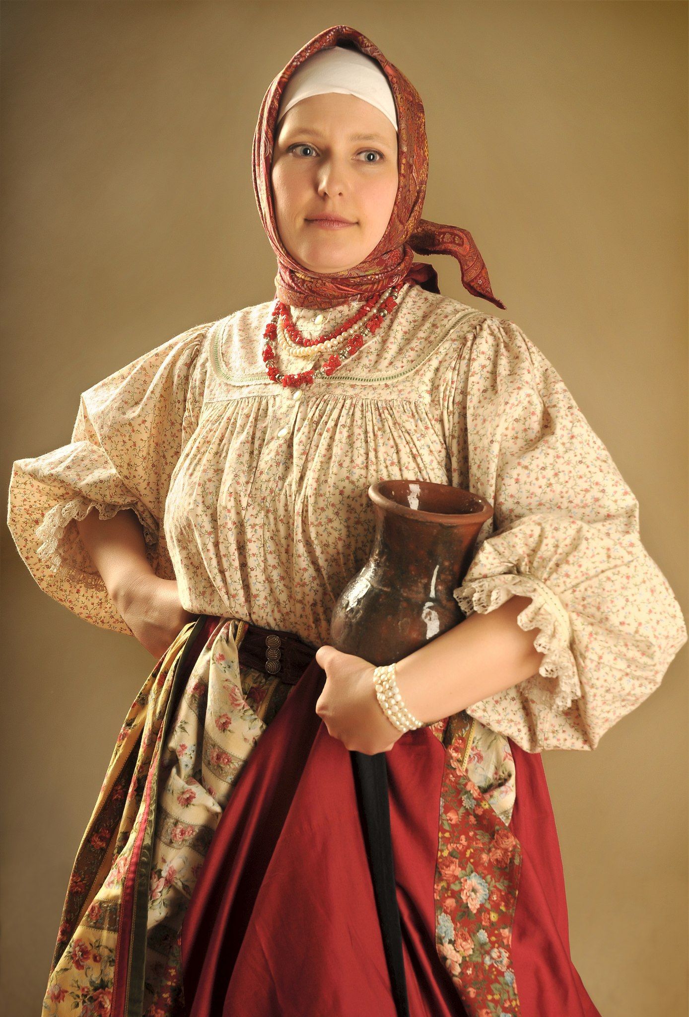 Girls in Slavic costumes in Weihai