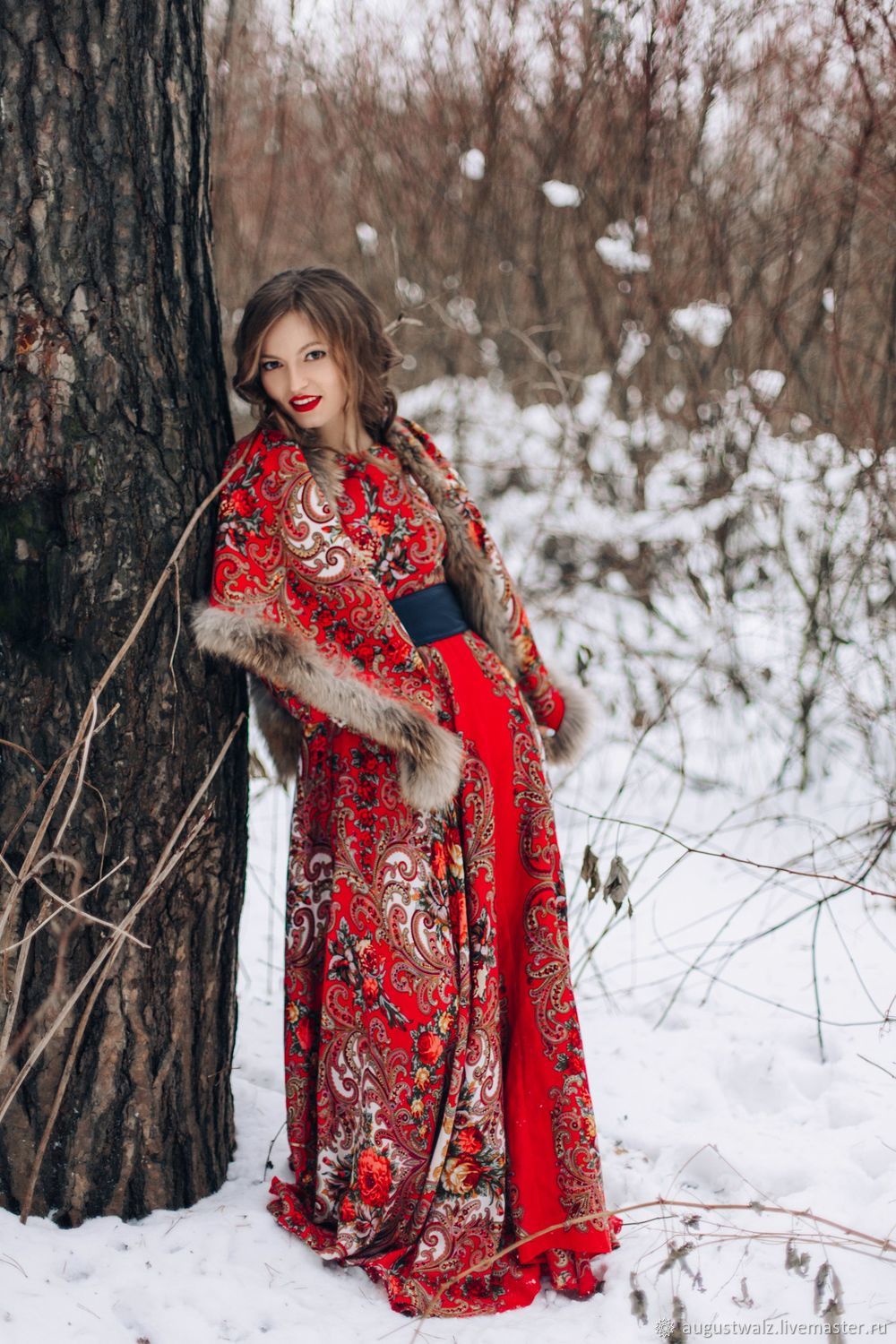 Photo Girls in Slavic costumes in Weihai